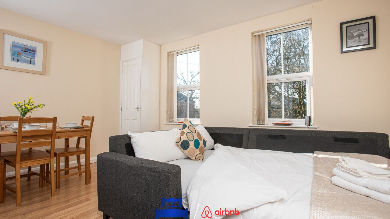 Photo of Others in Cowley