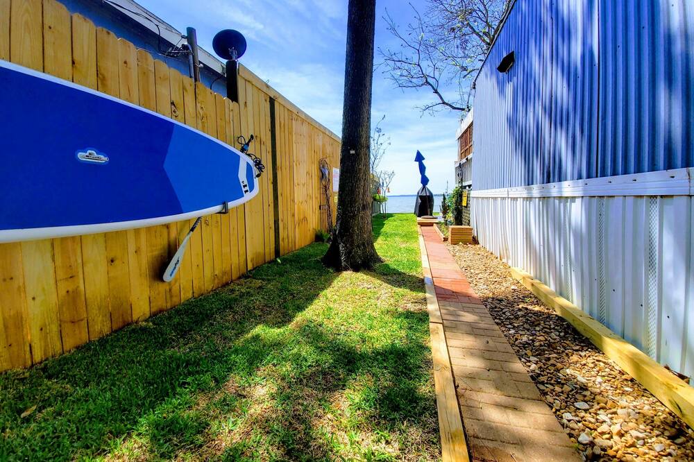 Photo of Outdoor in Pointblank