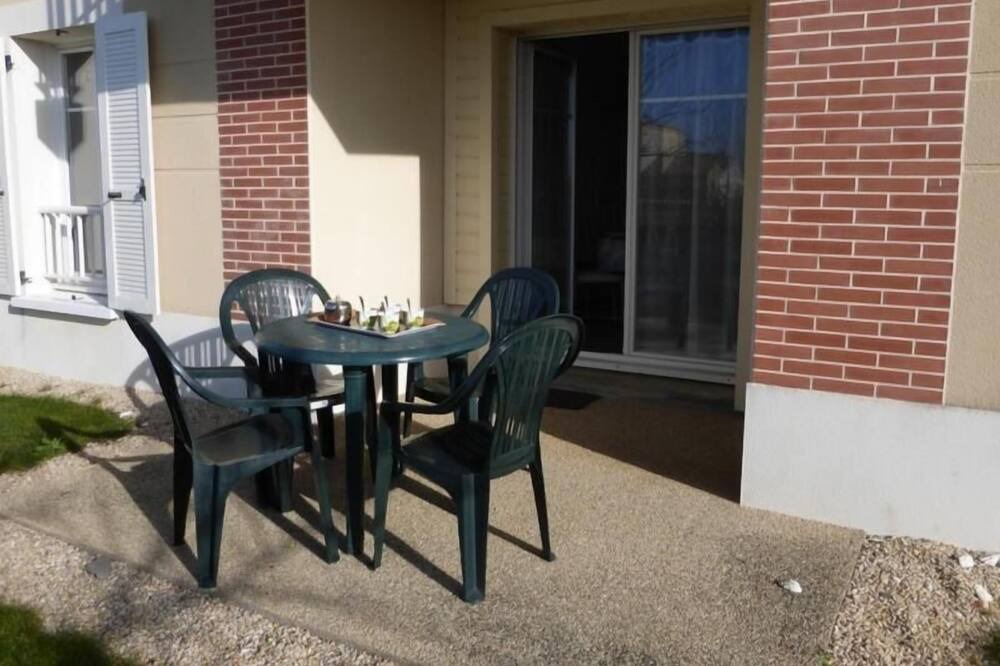 Photo of Patio Balcony in Saint-Gilles-Croix-de-Vie