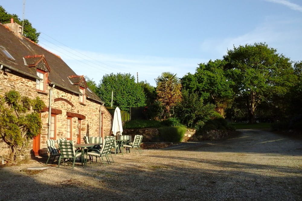 Photo of Outdoor in Saint-Connec