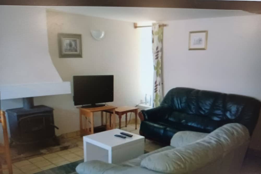 Photo of Livingroom in Saint-Connec