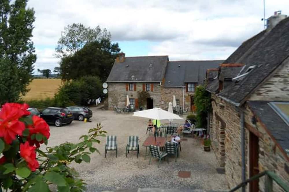 Photo of Others in Saint-Connec