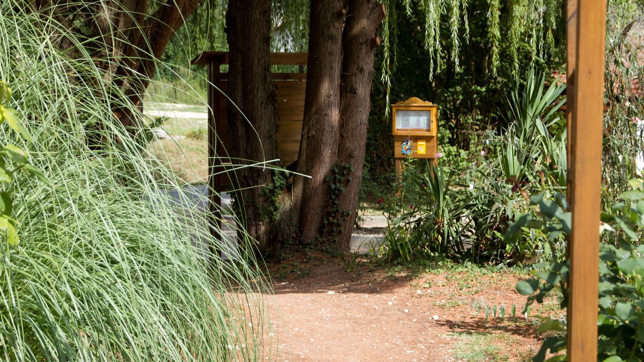 Photo of Outdoor in Petit-Palais-et-Cornemps
