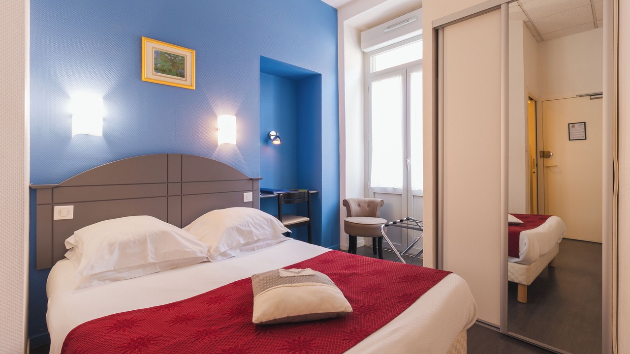 Photo of Bedroom in Cauterets