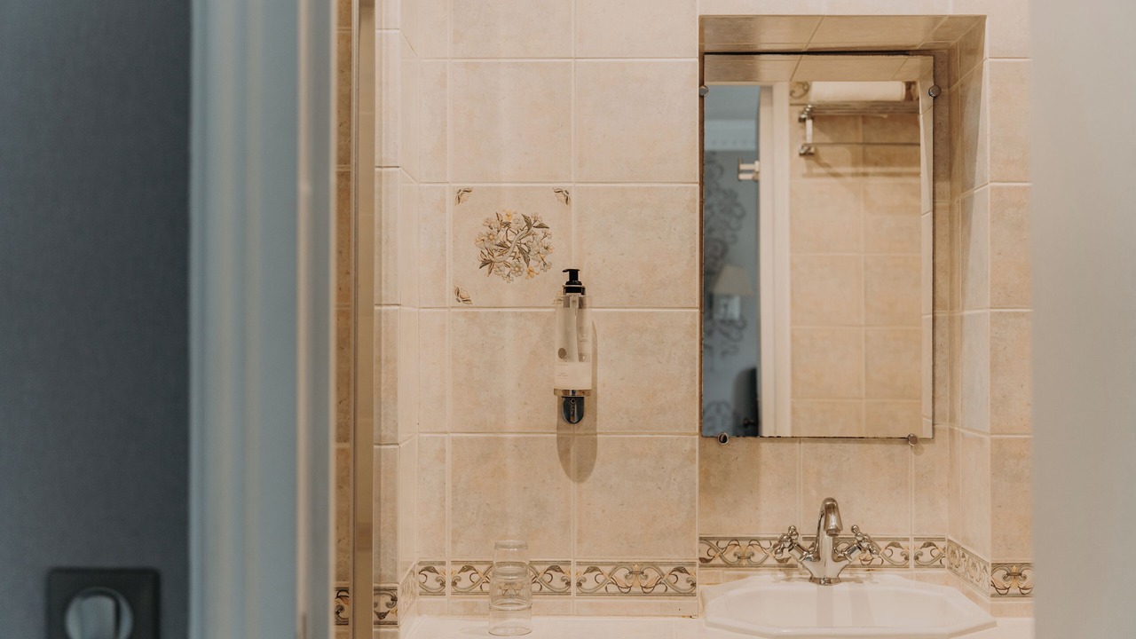 Photo of Bathroom in Houlgate