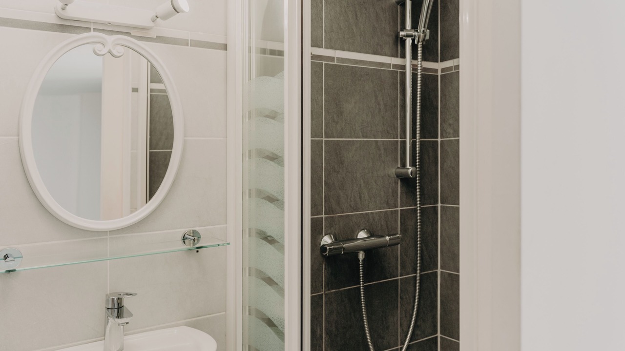 Photo of Bathroom in Houlgate