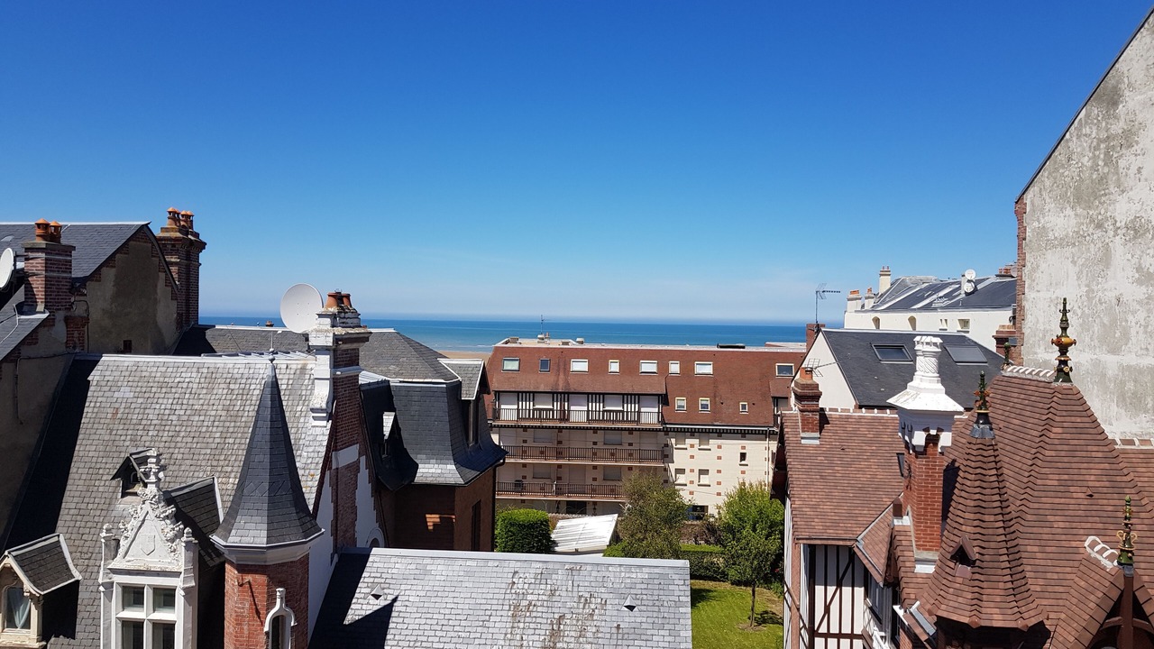 Photo of Others in Houlgate