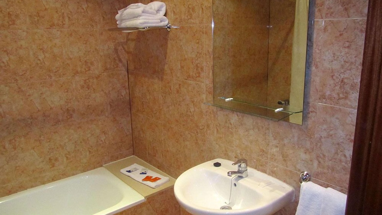 Photo of Bathroom in Fonolleres