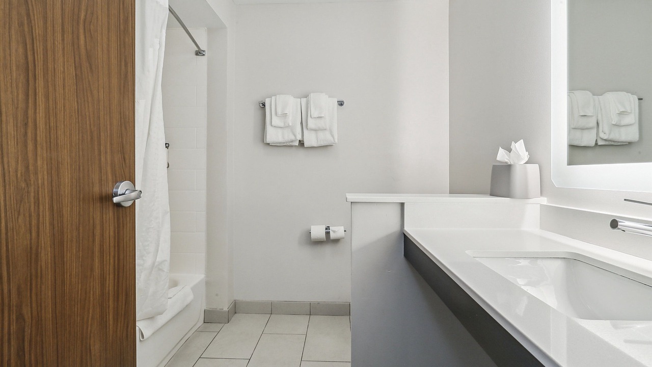Photo of Bedroom in Bensenville