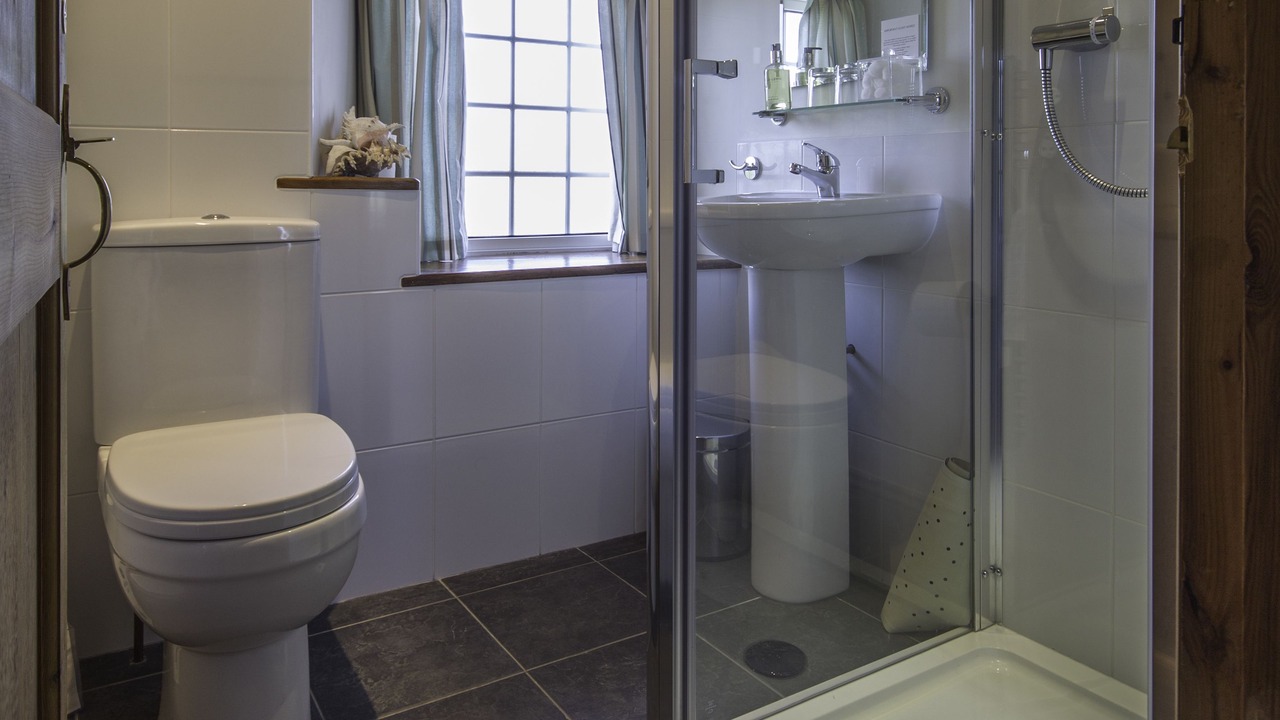 Photo of Bathroom in Wadebridge