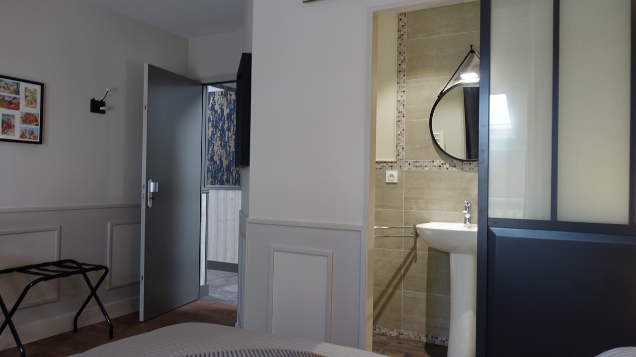 Photo of Others in Falaise