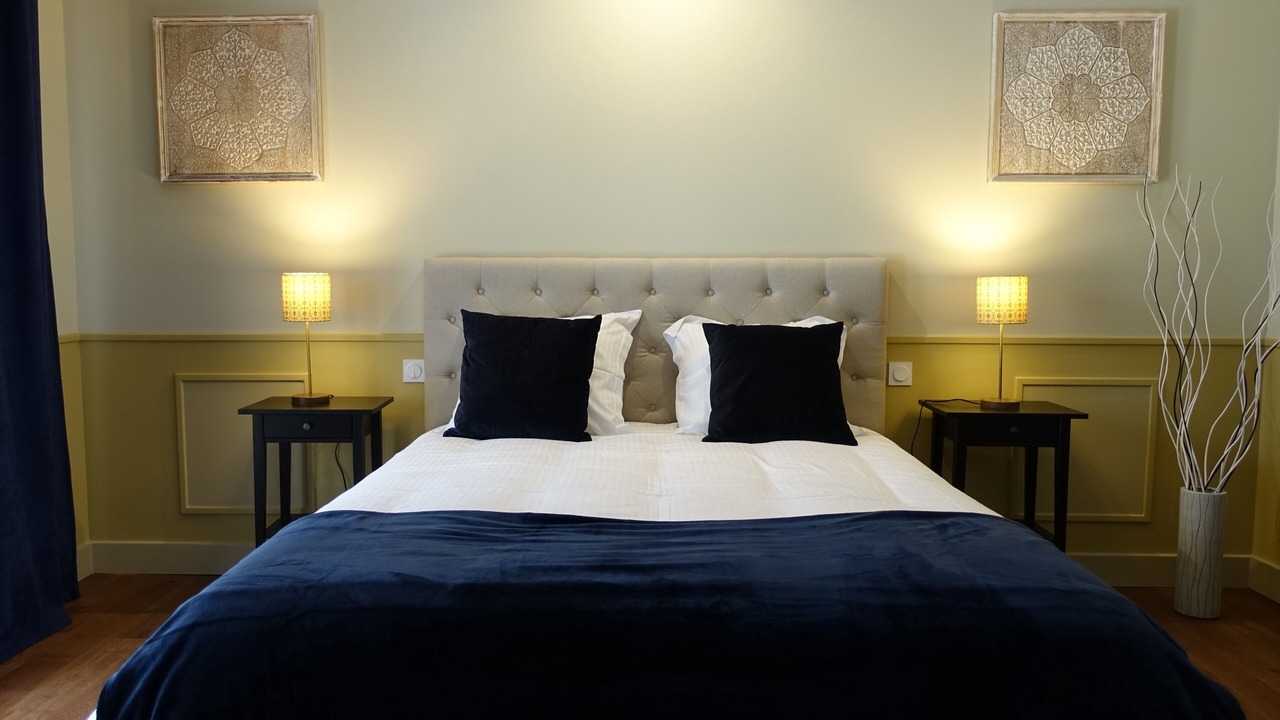 Photo of Bathroom in Falaise