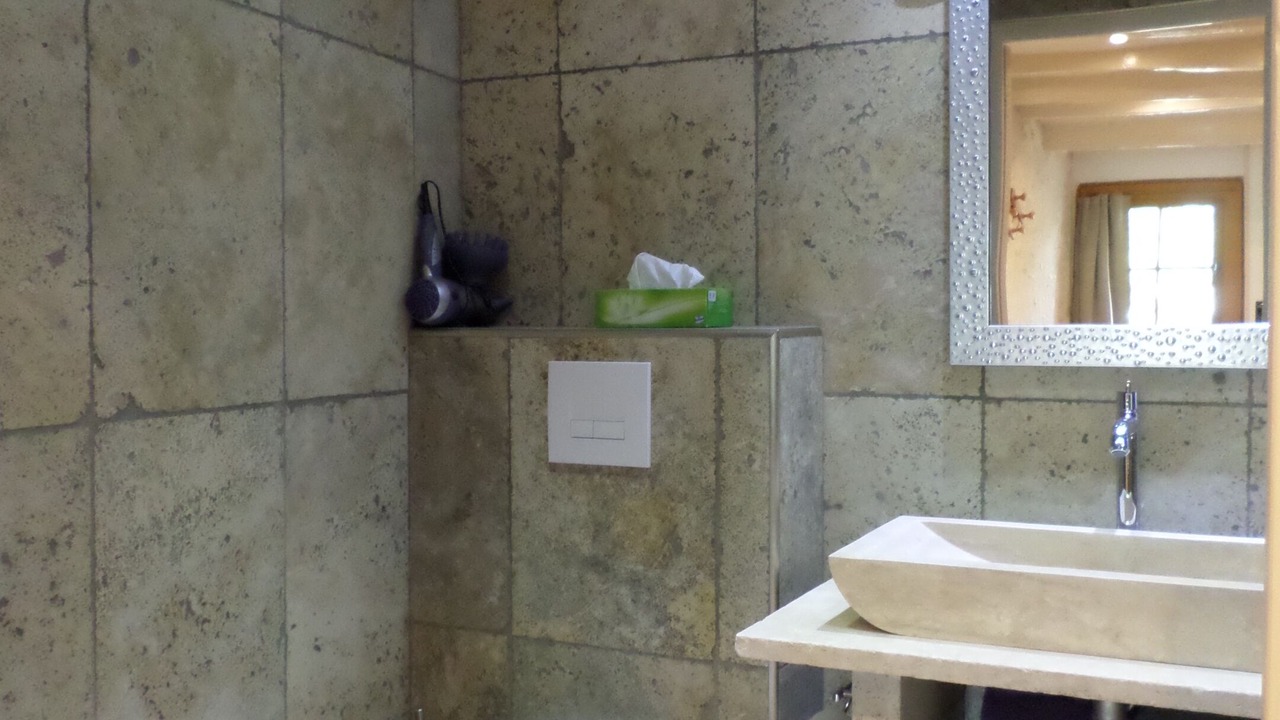 Photo of Bathroom in Francueil