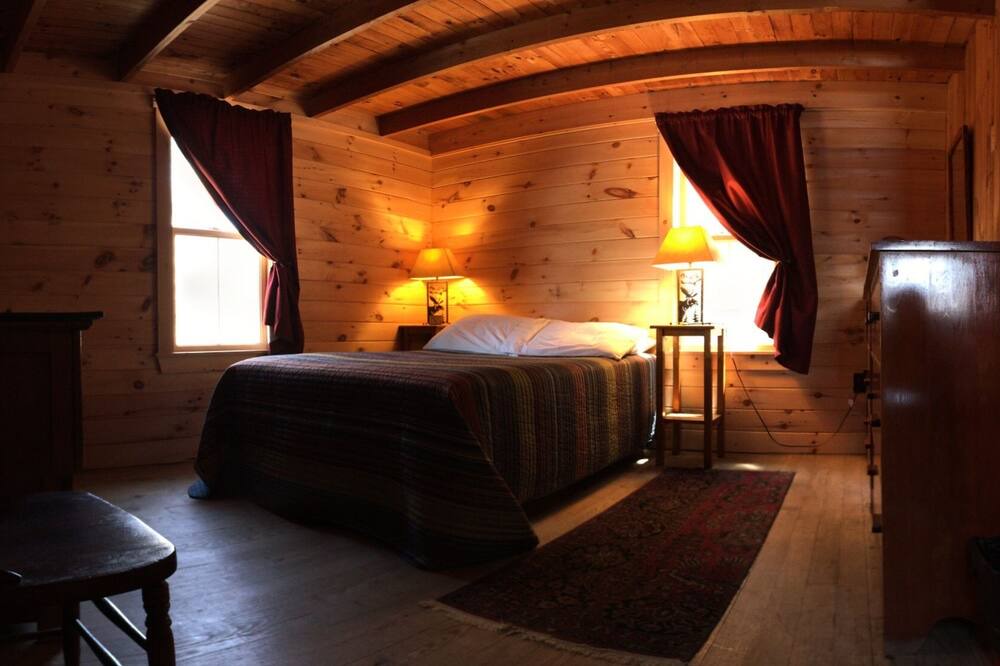 Photo of Bedroom in Rangeley