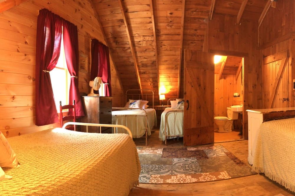 Photo of Bedroom in Rangeley