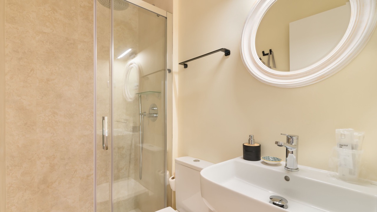 Photo of Bathroom in Literary Quarter