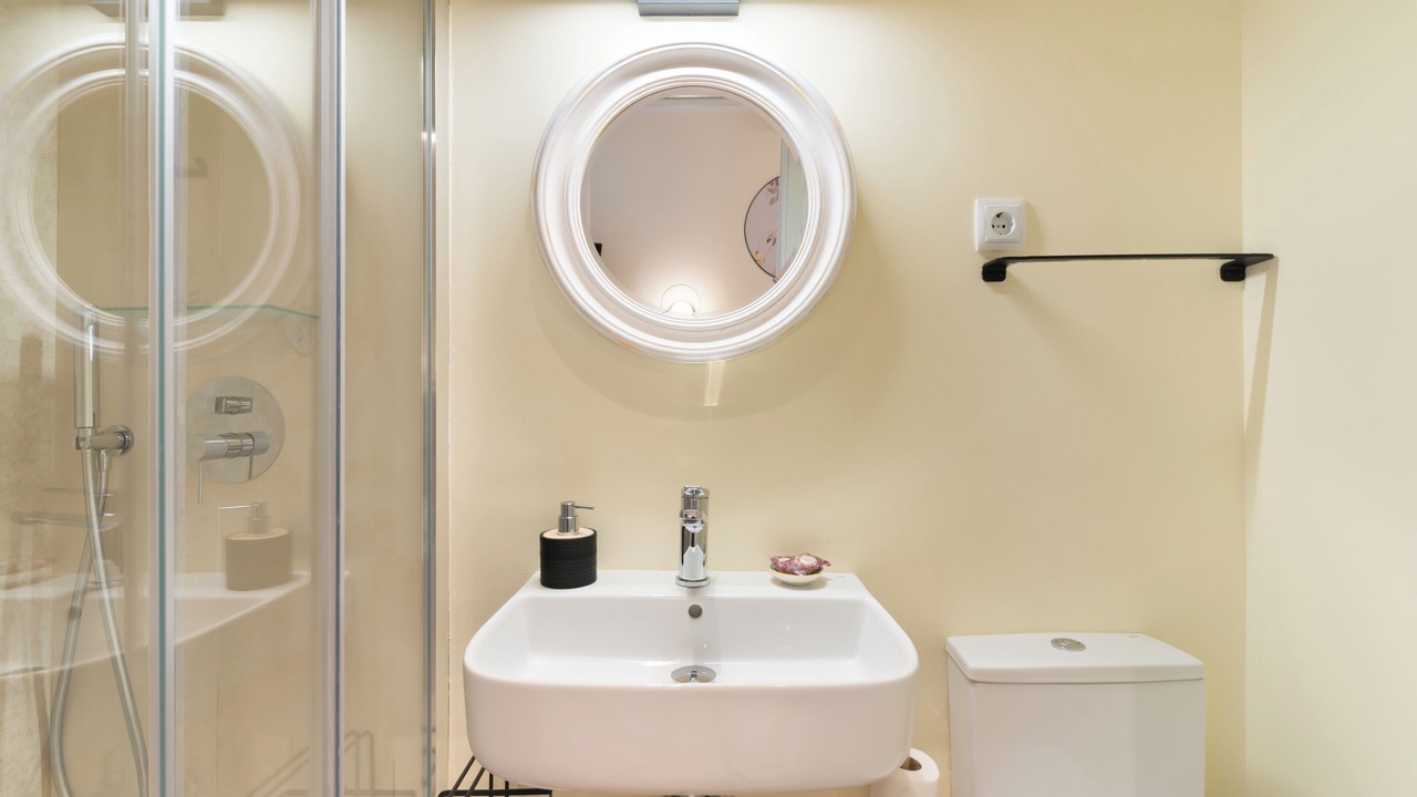 Photo of Bedroom in Literary Quarter