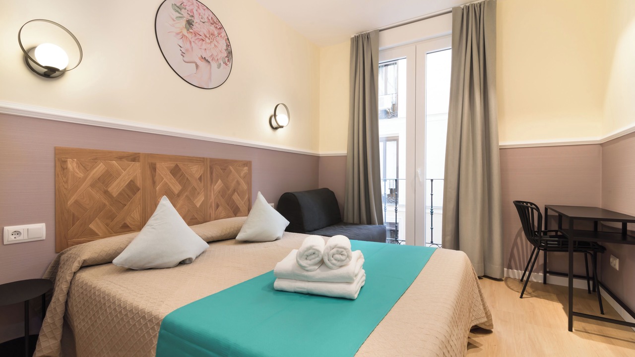 Photo of Bedroom in Literary Quarter