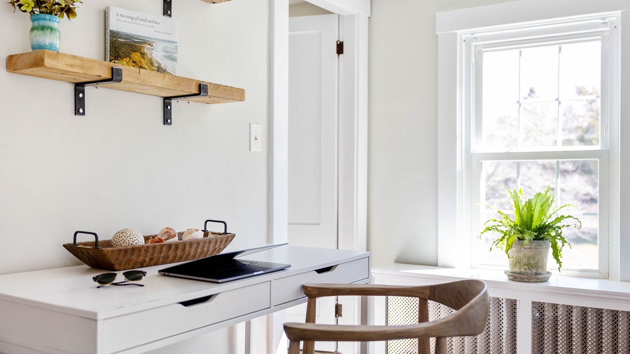 Photo of Bedroom in Vineyard Haven