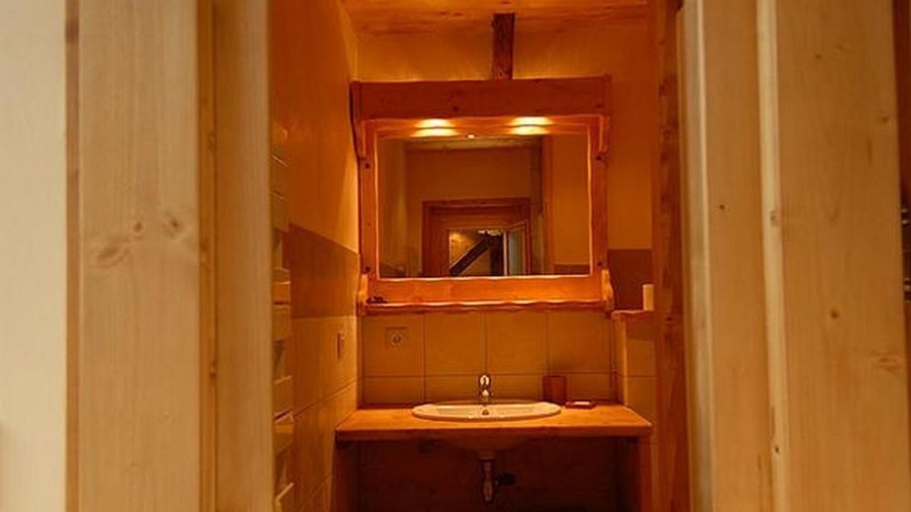 Photo of Others in Mercury