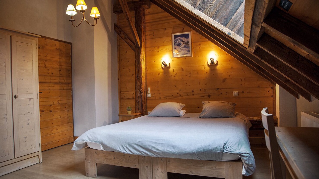 Photo of Bedroom in Mercury