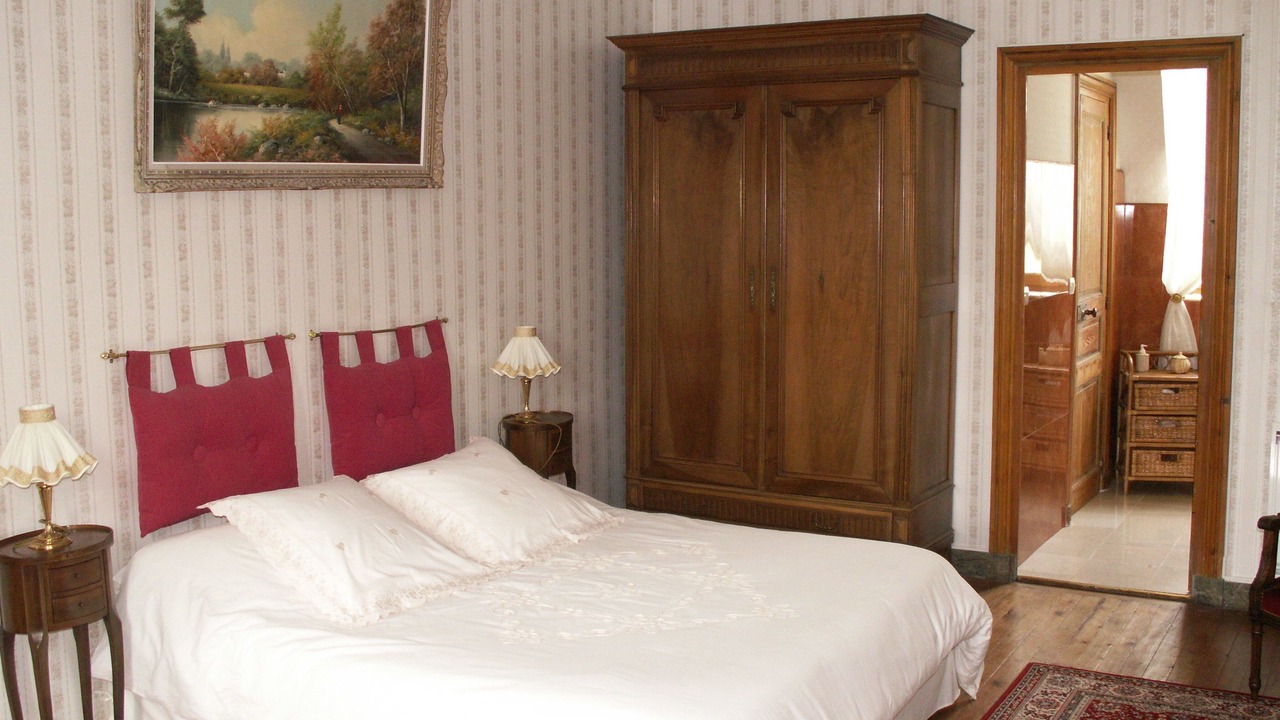 Photo of Bedroom in Saint-Cyr-en-Talmondais