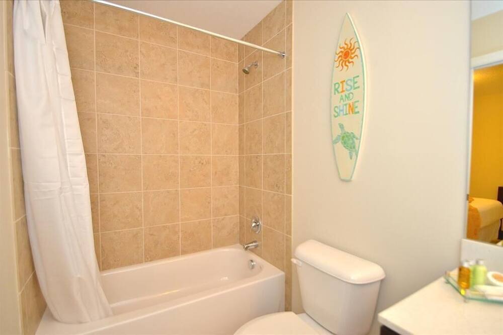 Photo of Bathroom in Cypress Point