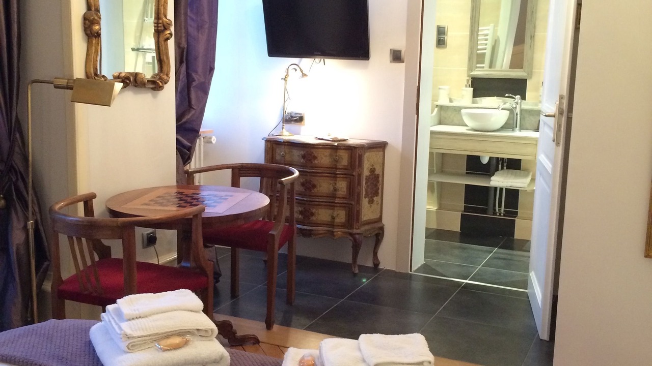 Photo of Bedroom in Montbeliard