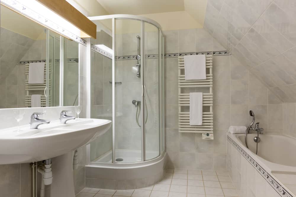 Photo of Bathroom in Cubry