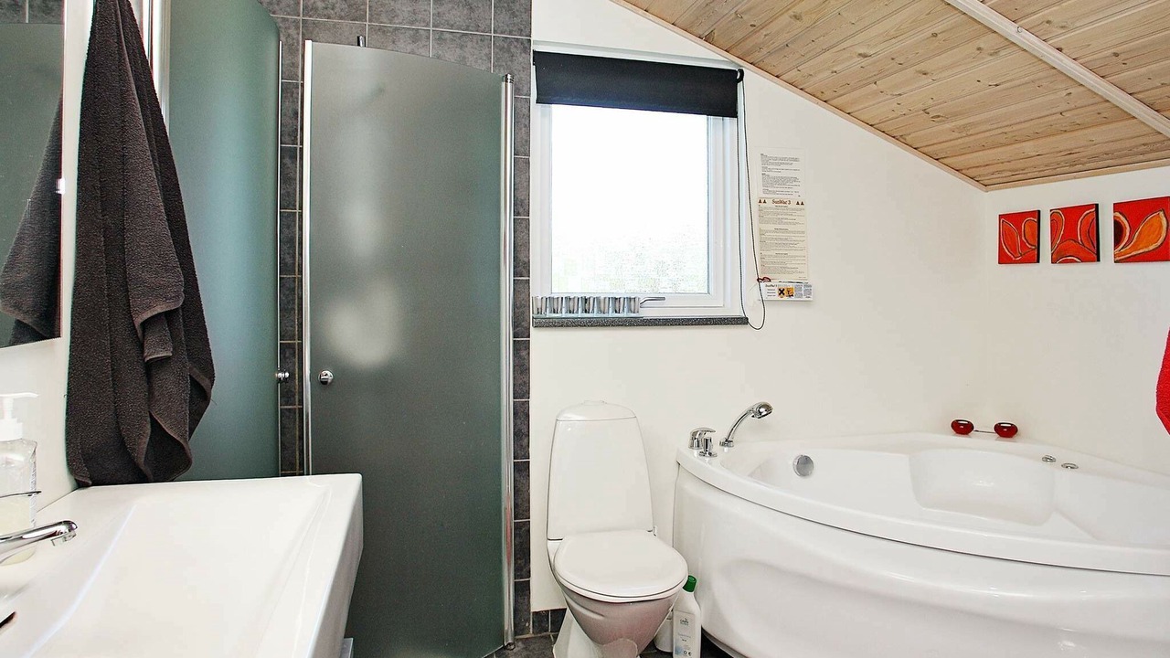 Photo of Others in Lild Strand