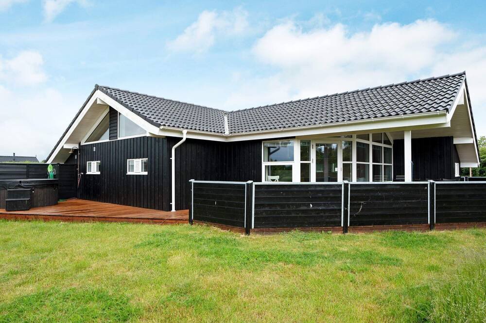 Photo of Others in Horve