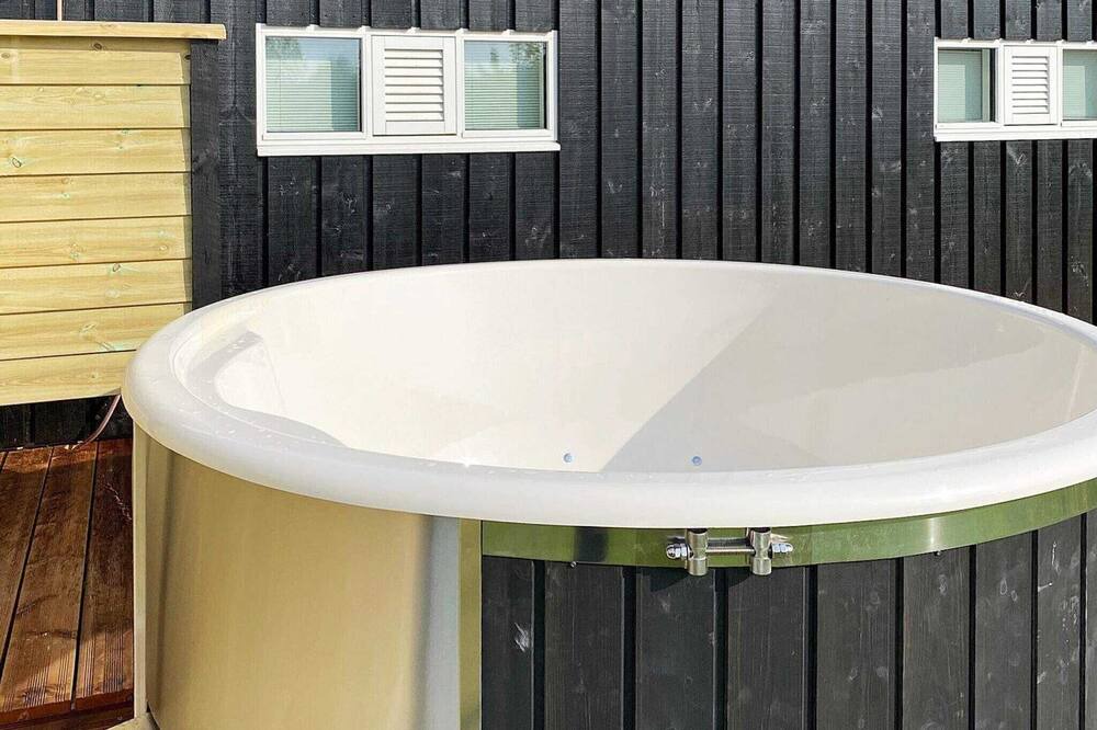 Photo of Others in Horve