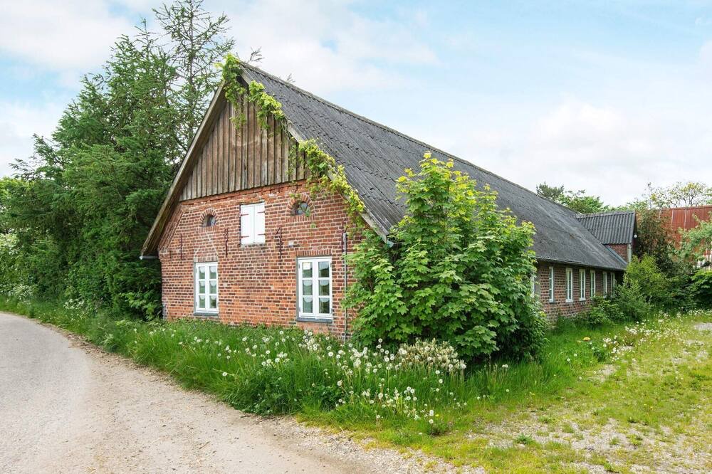 Photo of Outdoor in Hojer