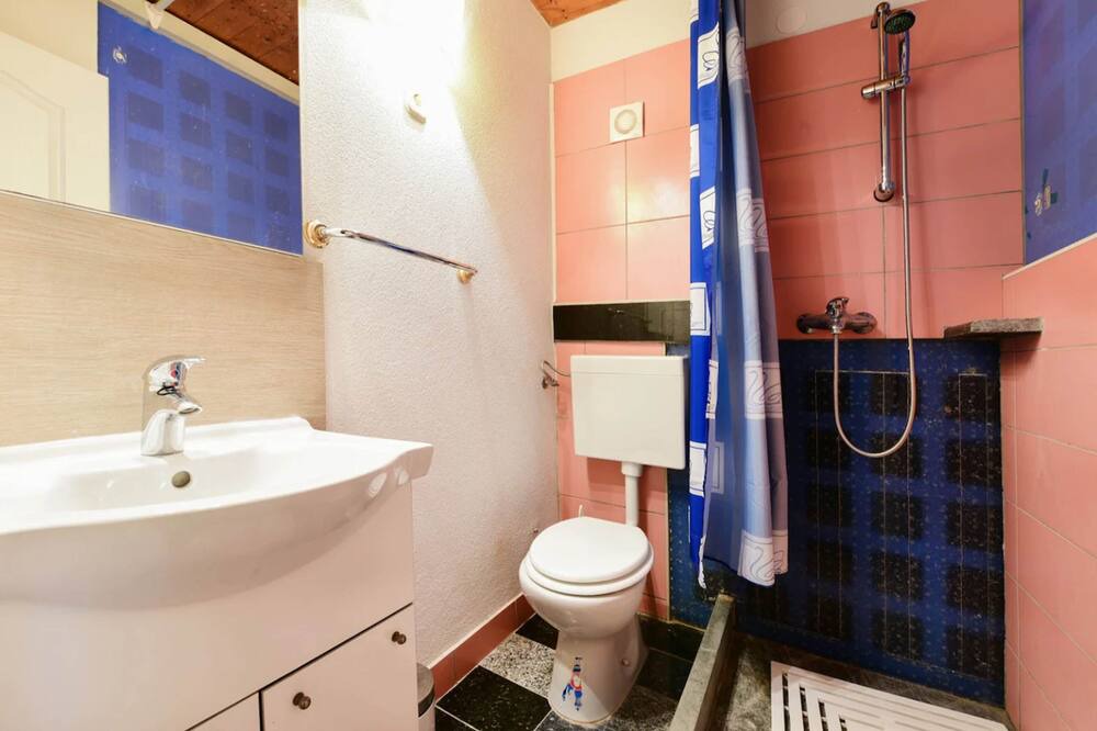 Photo of Bathroom in Banj