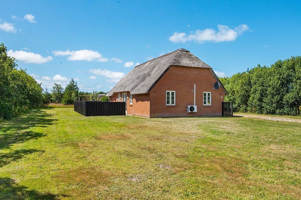 Photo of Outdoor in Øby
