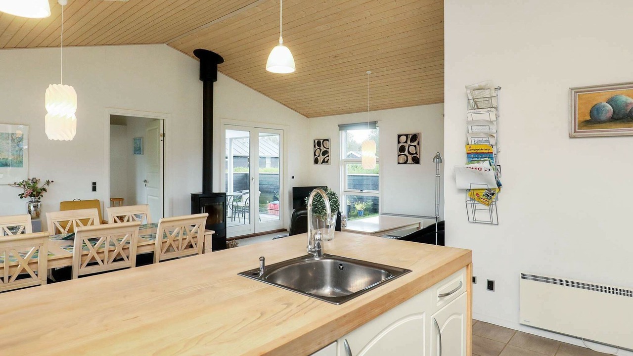 Photo of Kitchen in Hou