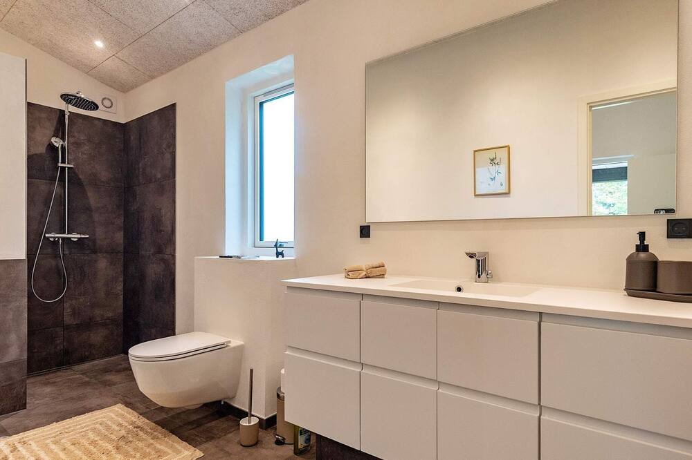 Photo of Bathroom in Skallerup Klit