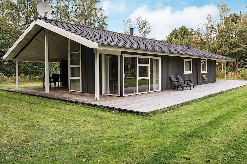 Photo of Outdoor in Ans