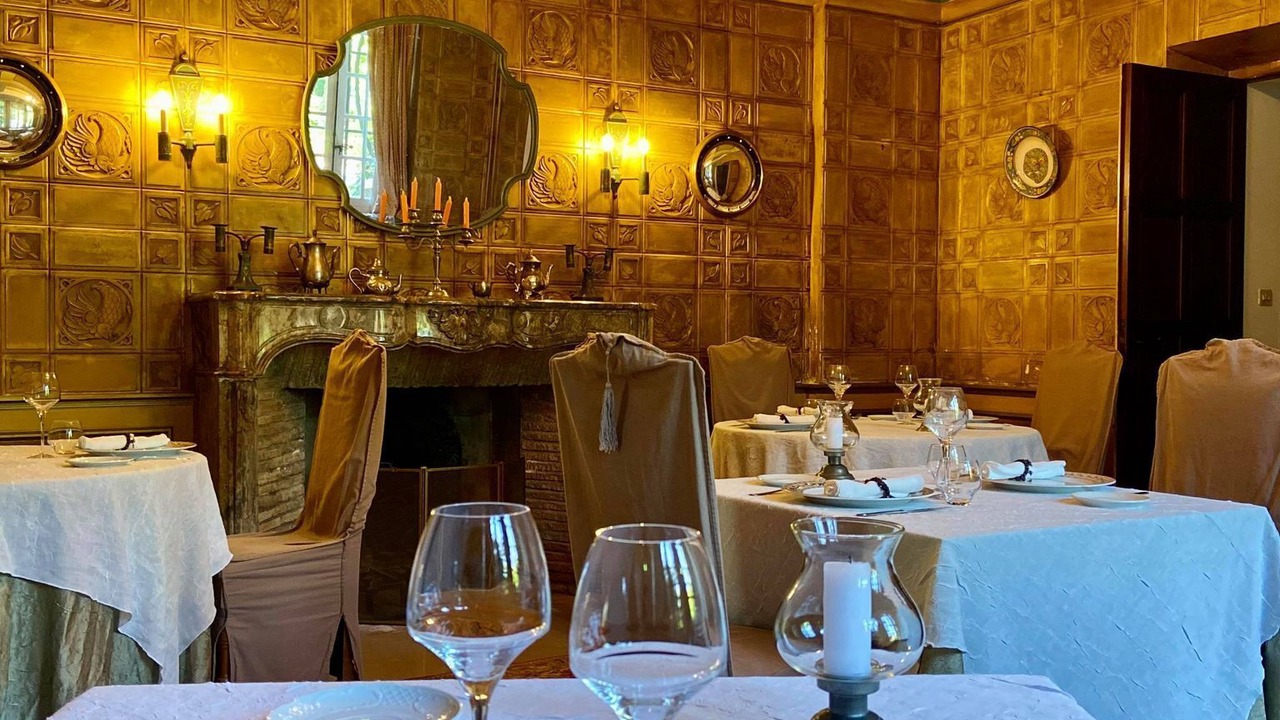 Photo of Others in Floure