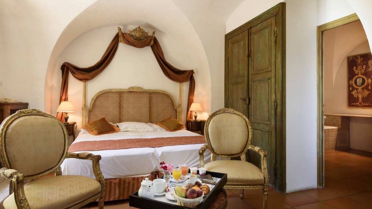 Photo of Bedroom in Floure