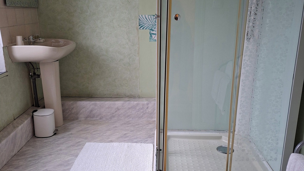 Photo of Others in Dole