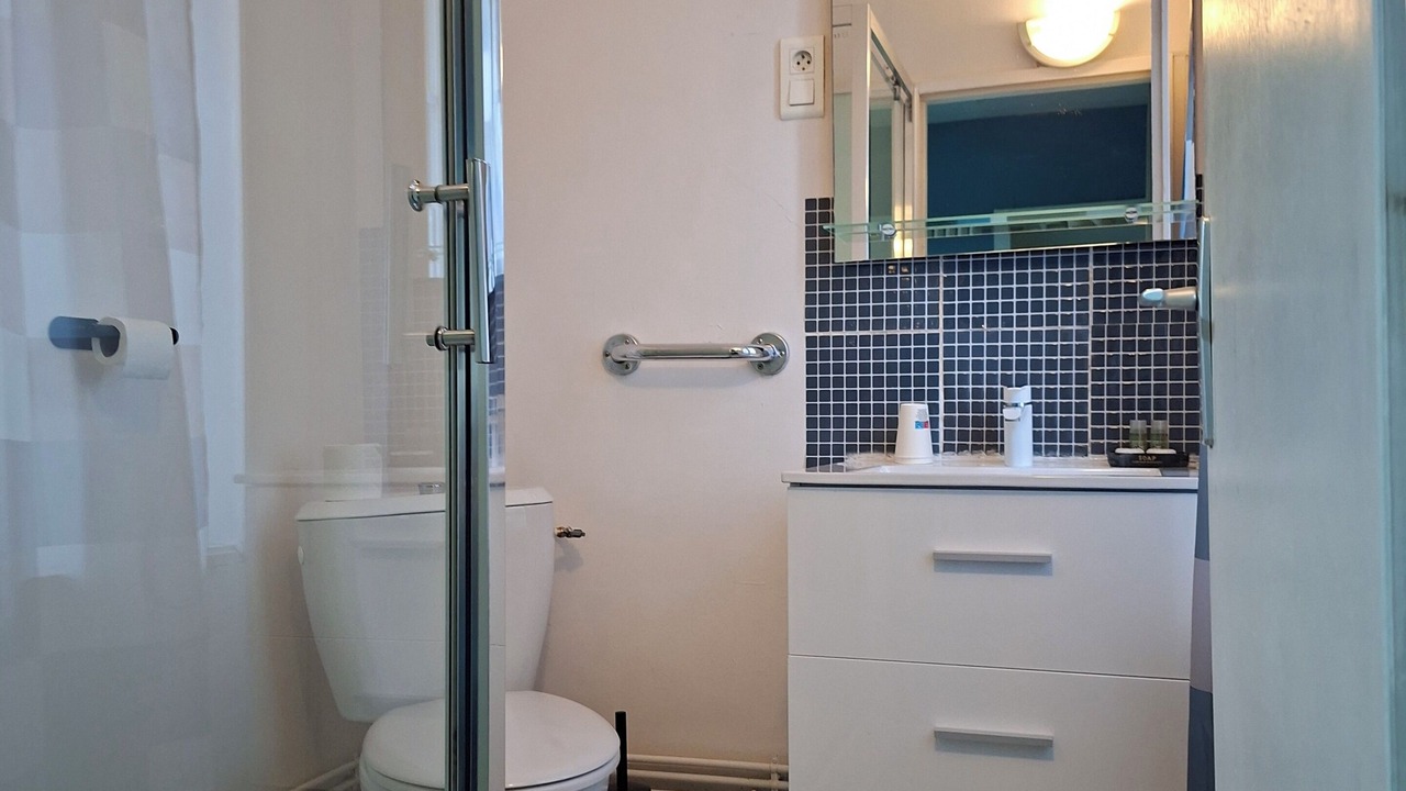 Photo of Others in Dole