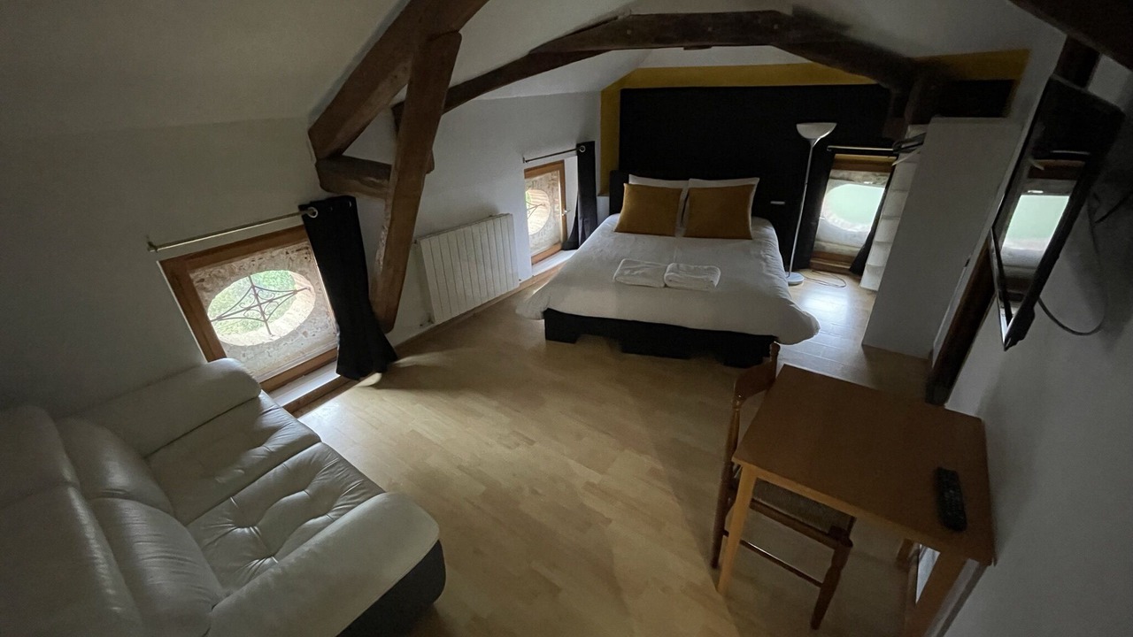 Photo of Bedroom in Giroussens