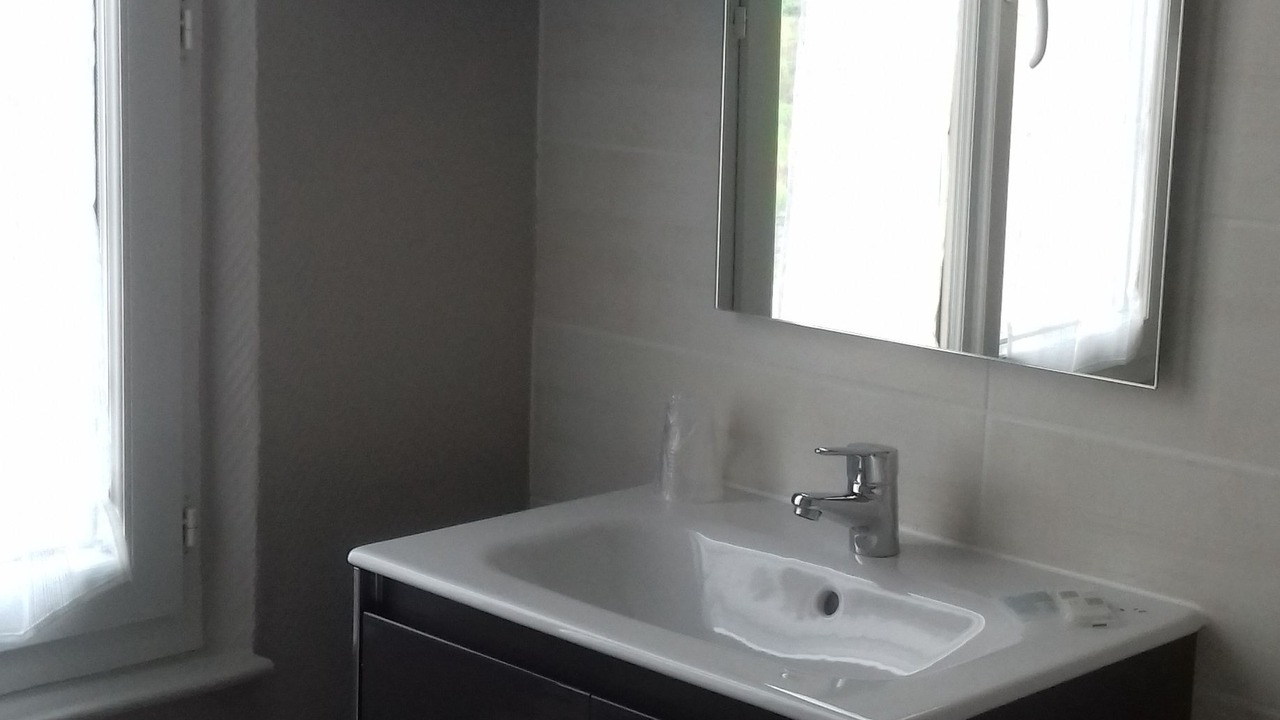 Photo of Bathroom in Bapaume