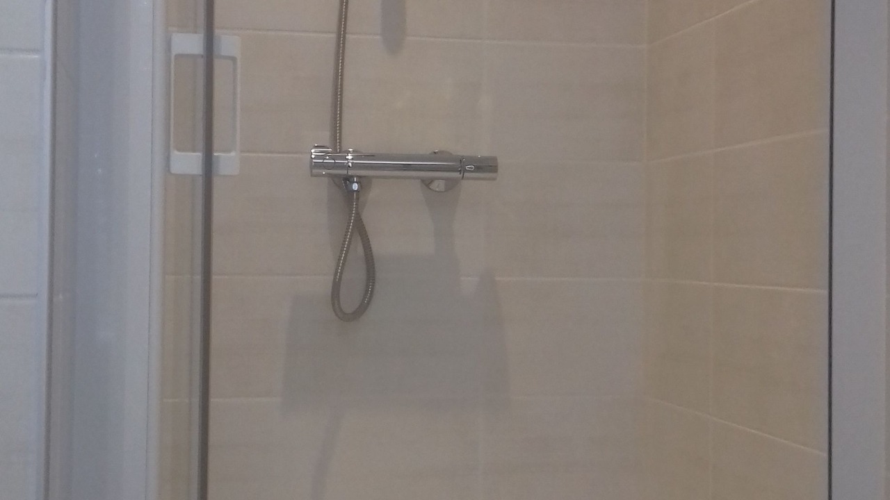 Photo of Bathroom in Bapaume