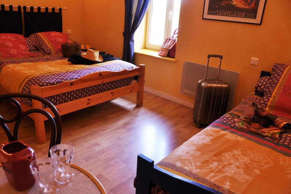 Photo of Bedroom in Ambierle