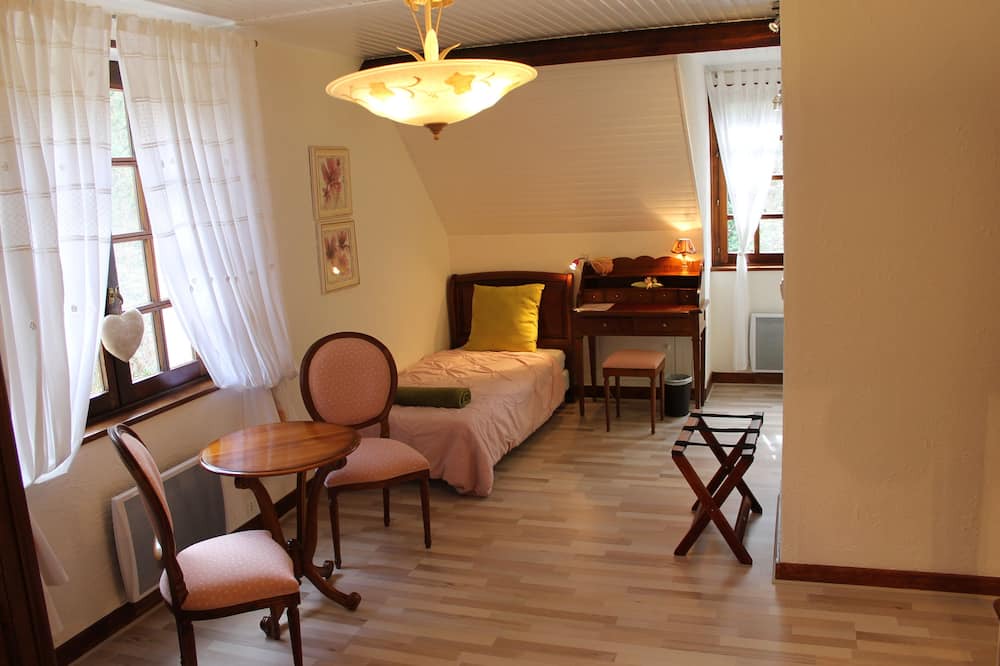 Photo of Bedroom in Lamotte-Beuvron