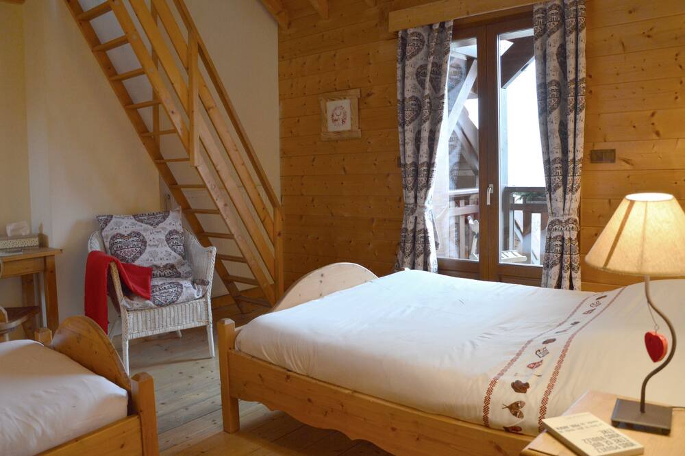 Photo of Bedroom in Saint-Eustache