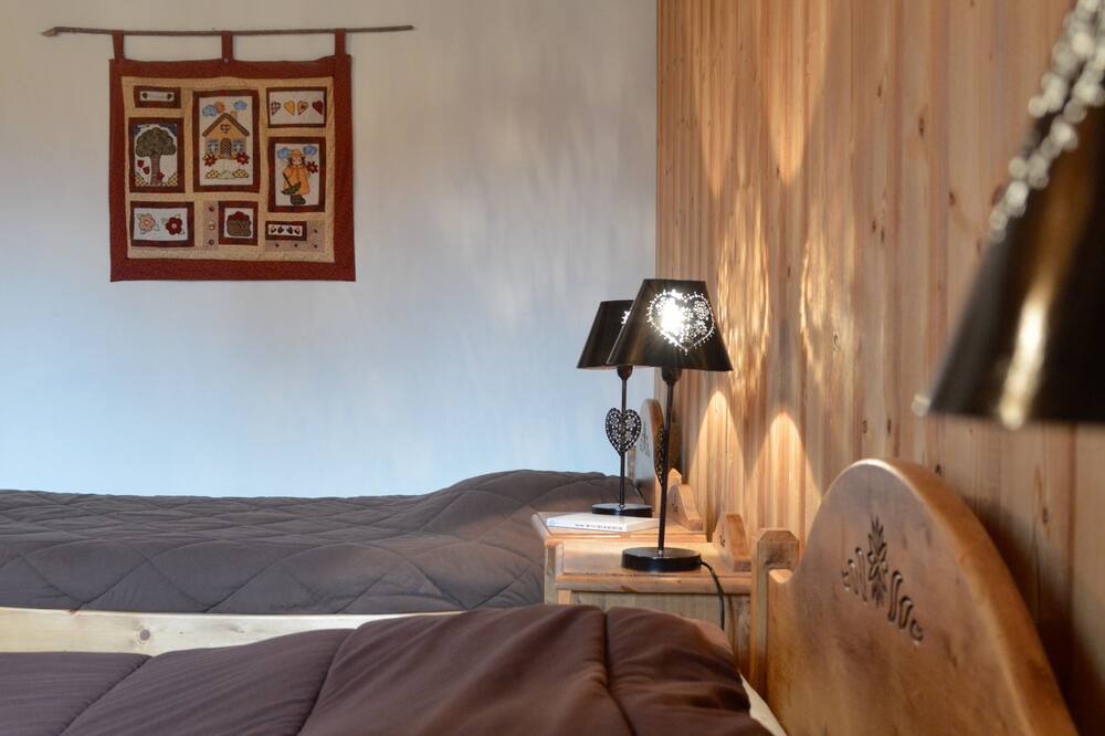 Photo of Bedroom in Saint-Eustache