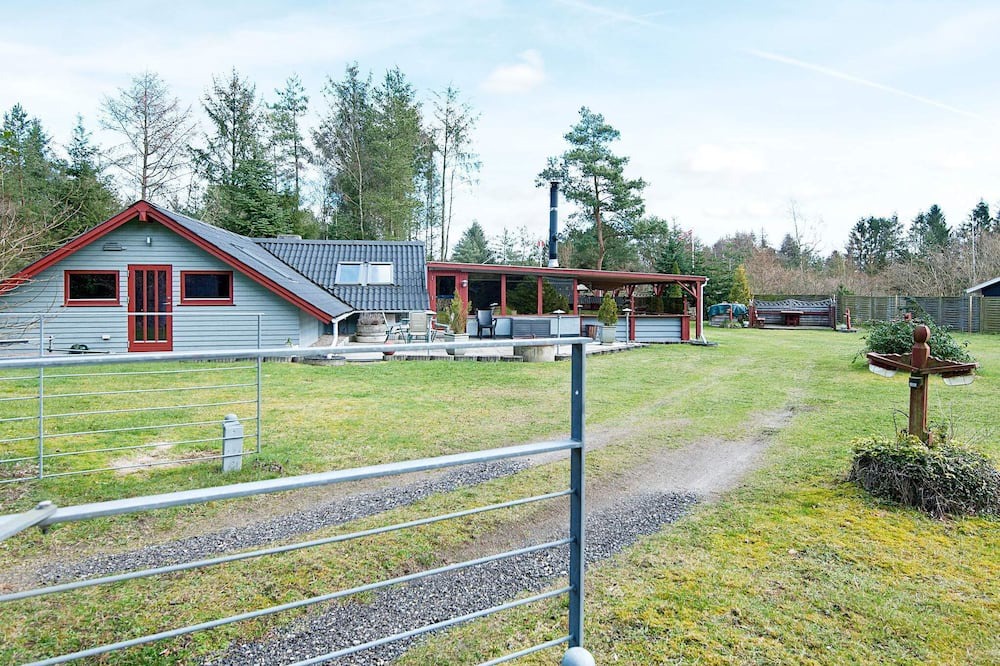 Photo of Outdoor in Ans